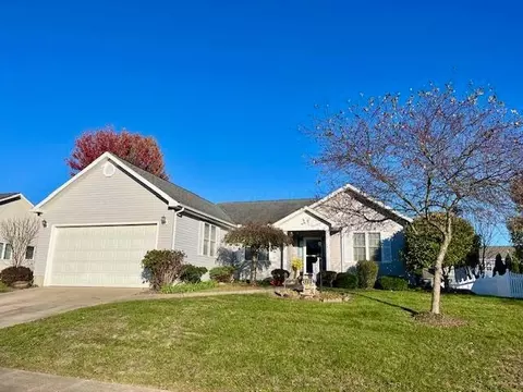 2480 Seville St, Lancaster, OH 43130