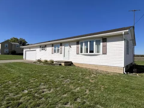 326 E Lutz Ave, Amanda, OH 43102