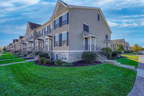 4822 Red Alder Dr #6, Canal Winchester, OH 43110