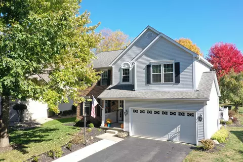 2455 Oakview Ln, Lancaster, OH 43130