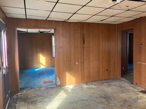 Living - 21 Maple St, Glouster, OH 45732 photo 1 of 2