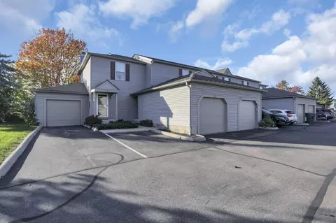 5635 Wigmore Dr #51B, Columbus, OH 43235