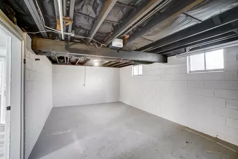 Other - 2853 Evergreen Dr, Springfield, OH 45504 photo 5 of 6