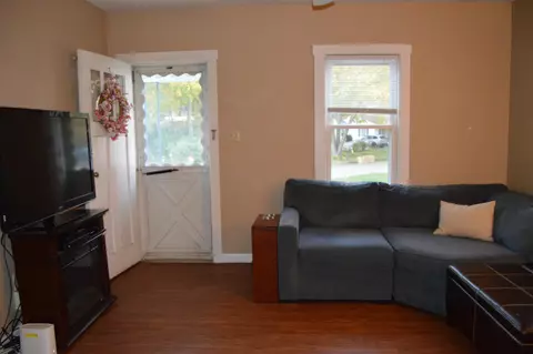 Living - 1214 E Allen St, Lancaster, OH 43130 photo 1 of 2