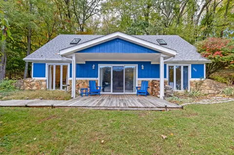 266 Crabapple Dr, Howard, OH 43028