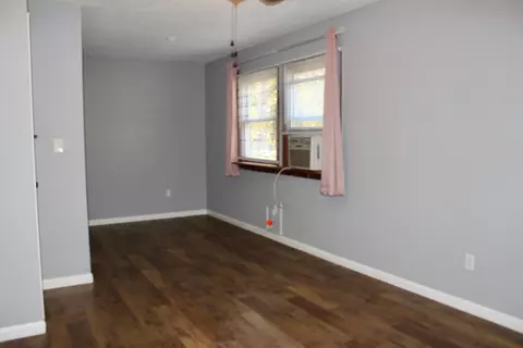 Living - 15034 Mount Perry Rd, Mount Perry, OH 43760 photo 4 of 4