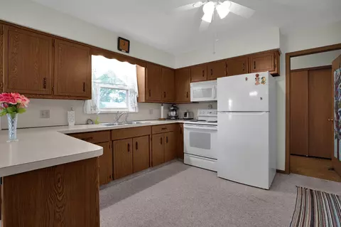 Kitchen - 241 Gregory Dr, Newark, OH 43055 photo 1 of 2