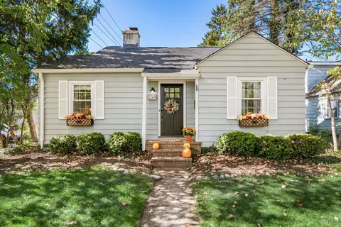 1069 Chelsea Ave, Columbus, OH 43209