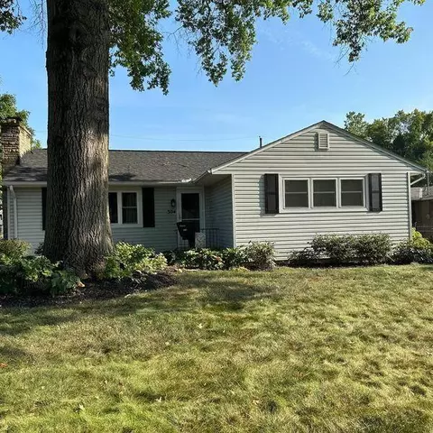 304 Faye Dr, Columbus, OH 43230