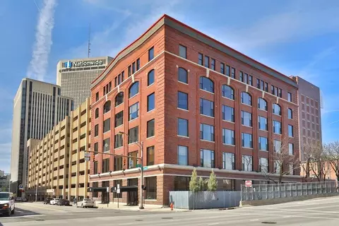 78 E Chestnut St #108, Columbus, OH 43215