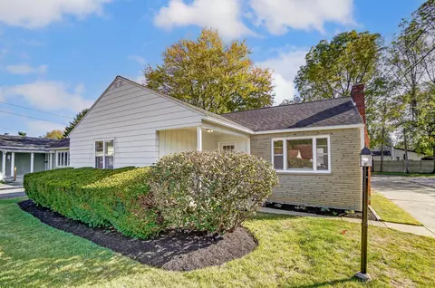 704 N 21st St, Newark, OH 43055