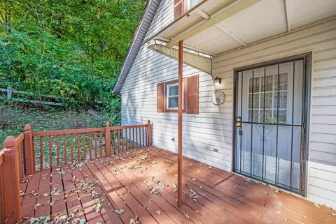 Exterior - 1629 E Home Rd, Springfield, OH 45503 photo 16 of 19