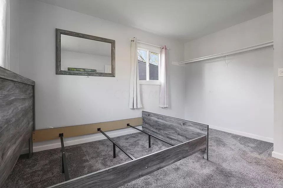 Bedroom - 3359 Latonia Rd, Columbus, OH 43232 photo 9 of 11