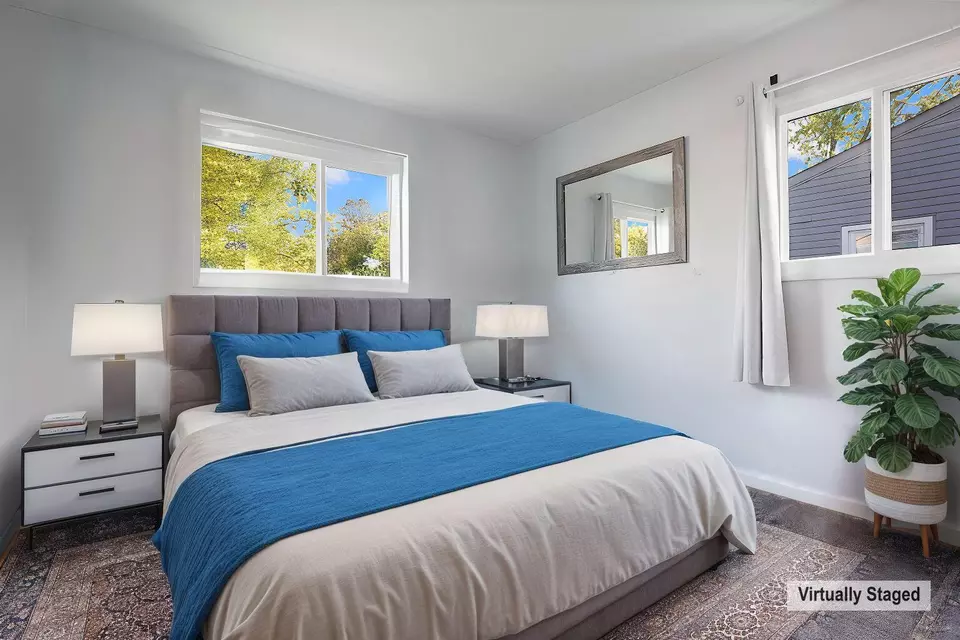 Bedroom - 3359 Latonia Rd, Columbus, OH 43232 photo 7 of 11