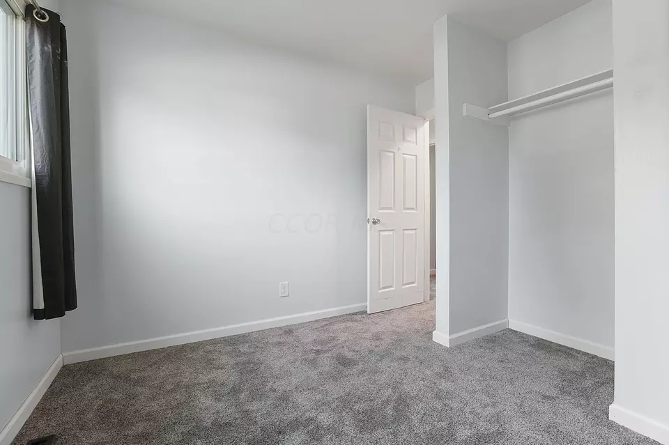 Bedroom - 3359 Latonia Rd, Columbus, OH 43232 photo 6 of 11