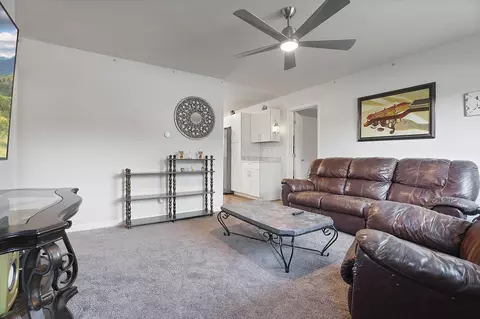 Living - 3359 Latonia Rd, Columbus, OH 43232 photo 1 of 1