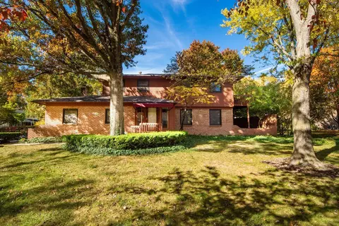 8177 Fairway Dr, Columbus, OH 43235