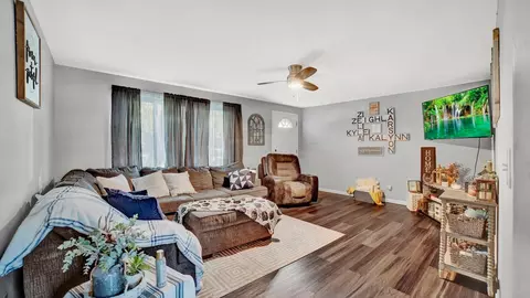 1343 E Walker Ave, Mansfield, OH 44905 photo 2