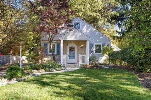 160 Glenmont Ave, Columbus, OH 43214