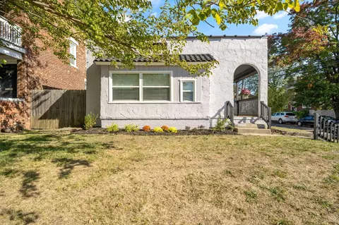 326 E 9th Ave, Columbus, OH 43201 photo 3