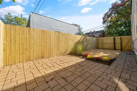 326 E 9th Ave, Columbus, OH 43201 photo 24