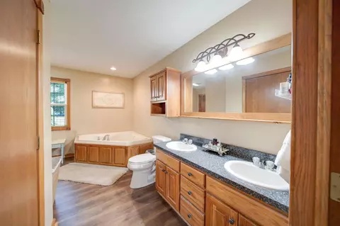 Bath - 281 Portage Path, Willard, OH 44890 photo 2 of 5
