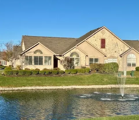 8875 Linksway Dr, Powell, OH 43065