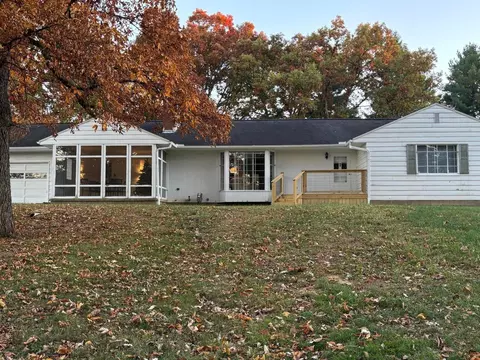 1200 Country Club Dr, Zanesville, OH 43701