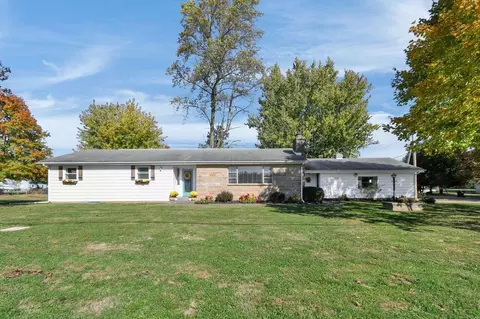 164 Dry Creek Rd, Newark, OH 43055