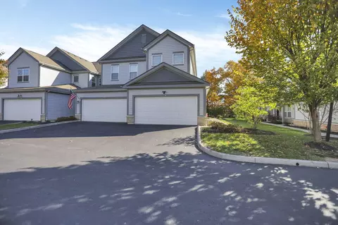 776 Redwood Ln, Lewis Center, OH 43035