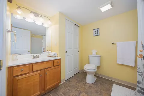 Bath - 21 Winter Pine Dr, Delaware, OH 43015 photo 1 of 5