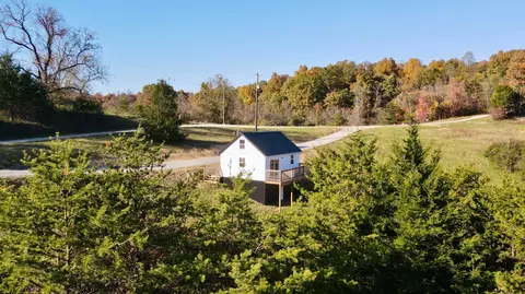 925 Hull Road Apt Rd #(SKYLINE CABIN WOODS WAYNE), Patriot, OH 45658