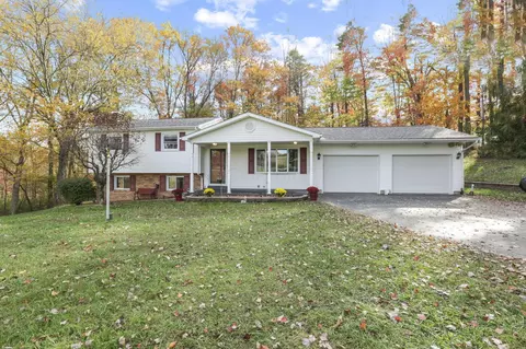 24871 Buena Vista Rd, Rockbridge, OH 43149