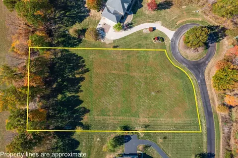 6650 Linda Ln, Sunbury, OH 43074