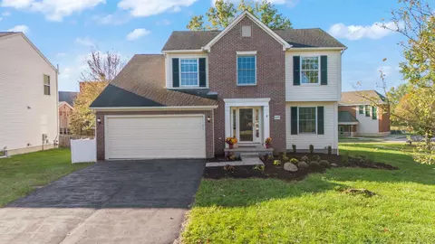6337 Andrews Dr E, Westerville, OH 43082