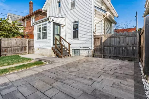 Exterior - 327 E Moler St, Columbus, OH 43207 photo 3 of 14