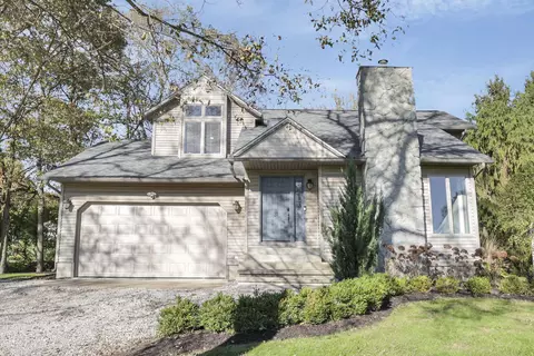 31 Linnell Dr NW, Granville, OH 43023