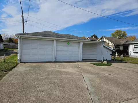 Exterior - 2323 Beatrice St, Springfield, OH 45503 photo 2 of 2