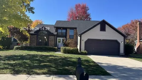 3401 Grovepark Dr, Grove City, OH 43123