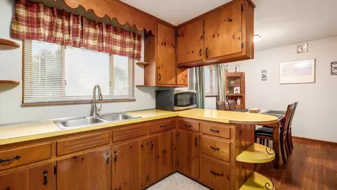 513 E Main St, Hebron, OH 43025 photo 15