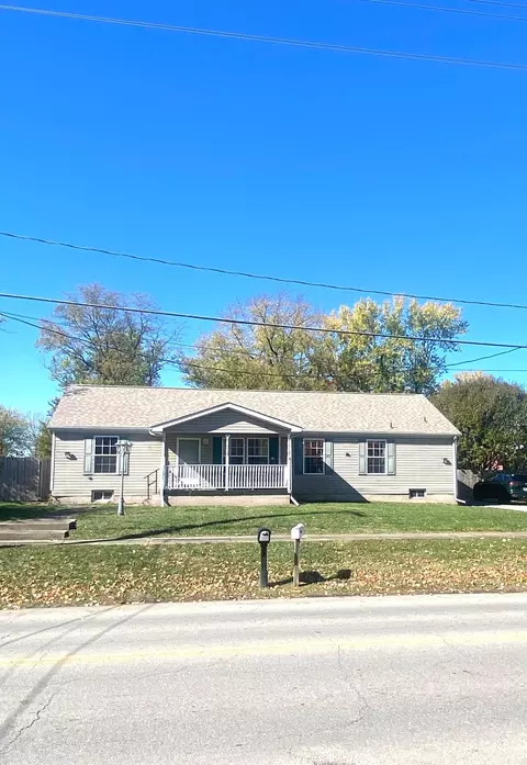 140 N 2nd St, Frankfort, OH 45628