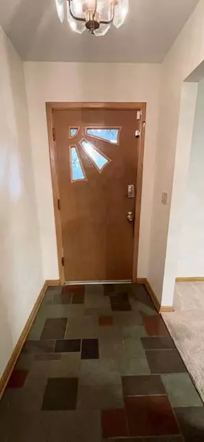 Entry Way - 4876 Vanlear Rd, Columbus, OH 43229 photo 1 of 3