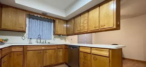 Kitchen - 4876 Vanlear Rd, Columbus, OH 43229 photo 1 of 3