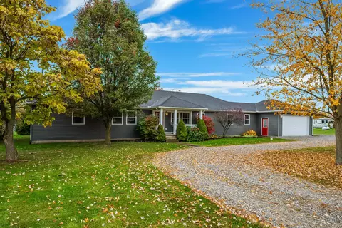 7538 Myers Rd, Centerburg, OH 43011