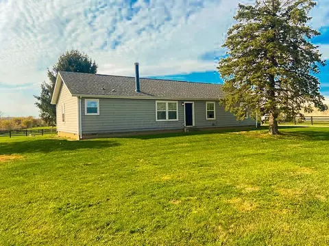 13810 Yankeetown Chenoweth Rd, Mount Sterling, OH 43143