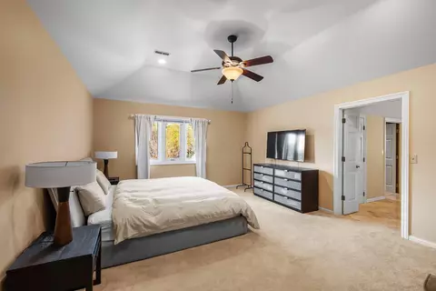 Bedroom - 1554 Heatherwae Loop, Powell, OH 43065 photo 1 of 11