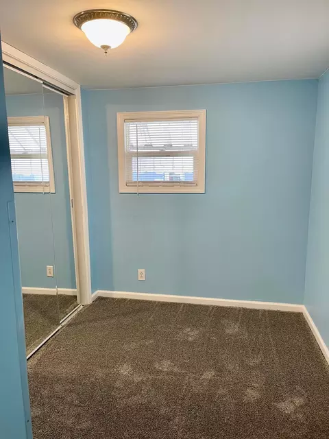 Bedroom - 303 Eagle Ave, Lancaster, OH 43130 photo 1 of 1