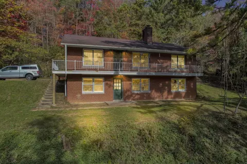580 Tarkiln Rd SE, Lancaster, OH 43130