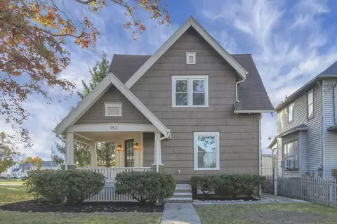 753 Oak Grove Ave, Marion, OH 43302