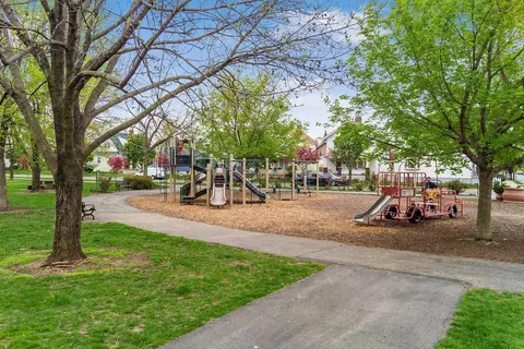 262 E Morrill Ave, Columbus, OH 43207 photo 32